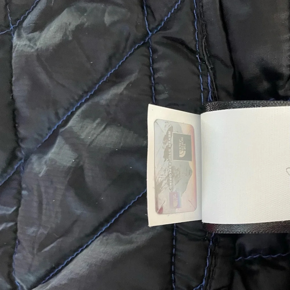 The North Face Thermoball Women's Blue Quilted Jacket - Picture 8 of 8